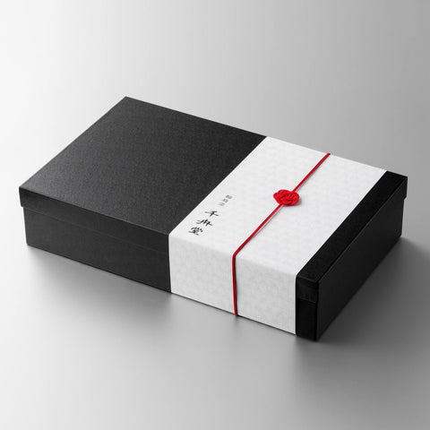 Wajima Lacquer Premium Hanger / Gaifū Kaisei – Pearl Vermilion