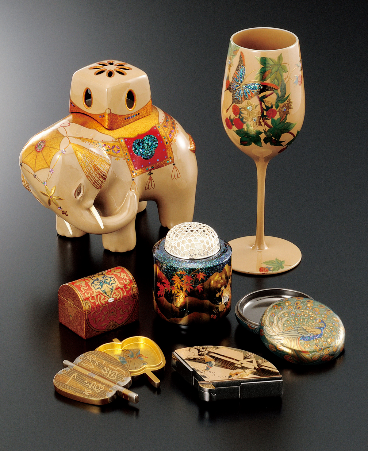 江戸時代の輸出漆器に倣って