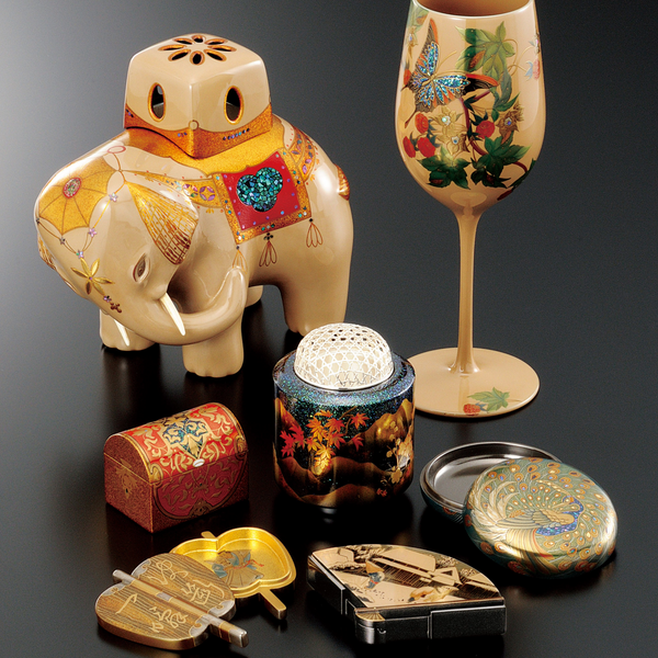 江戸時代の輸出漆器に倣って